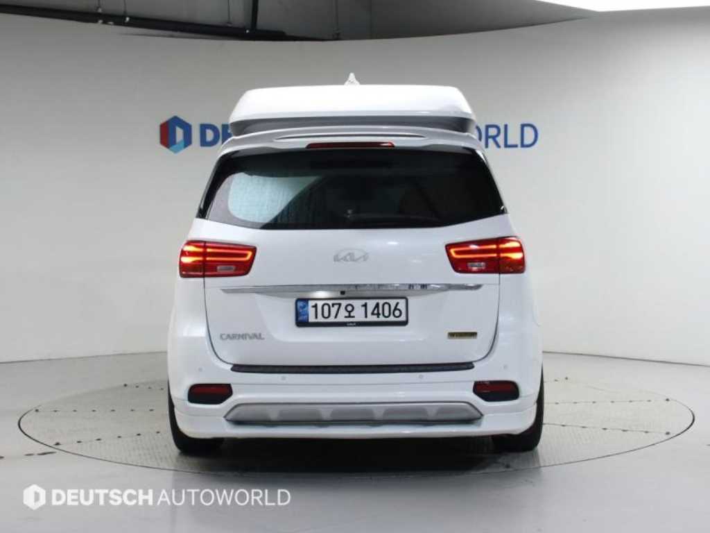 KIA Carnival - Vista 4