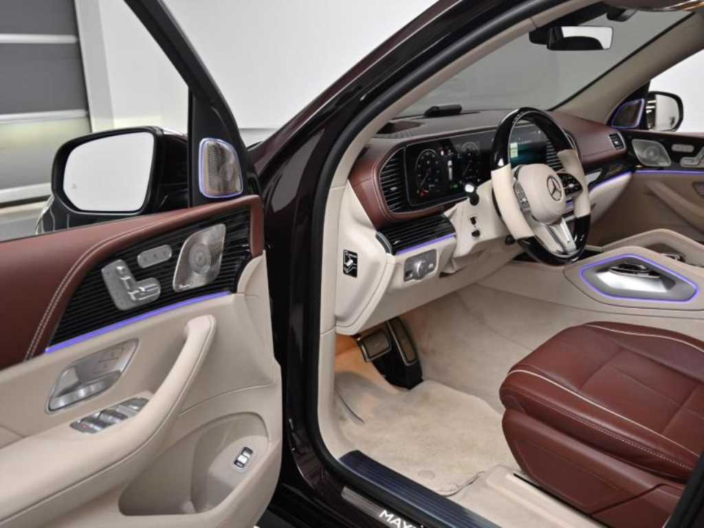 Mercedes Benz GLS Class - Vista 11