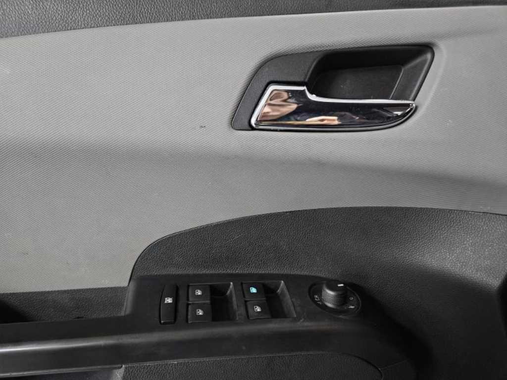 Chevrolet Abeo 2012 Blanco - Importación desde Corea - HF Imports Iquique - Foto 18