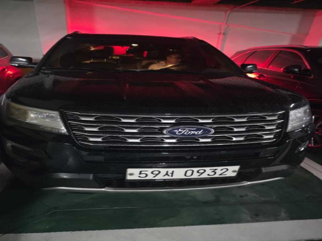 Ford Explorer - Vista 2