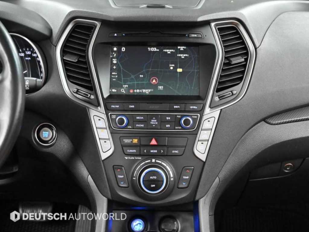 HYUNDAI Santa Fe - Vista 7