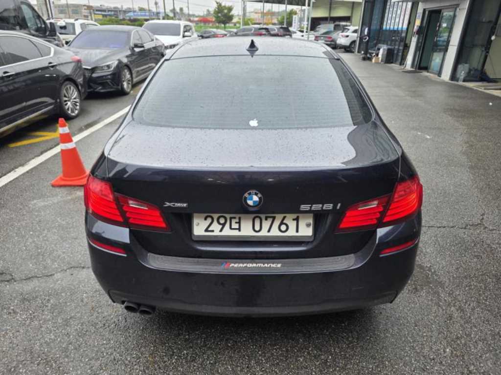 BMW 5 Series - Vista 2