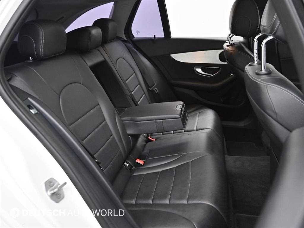 Mercedes Benz C Class - Vista 12