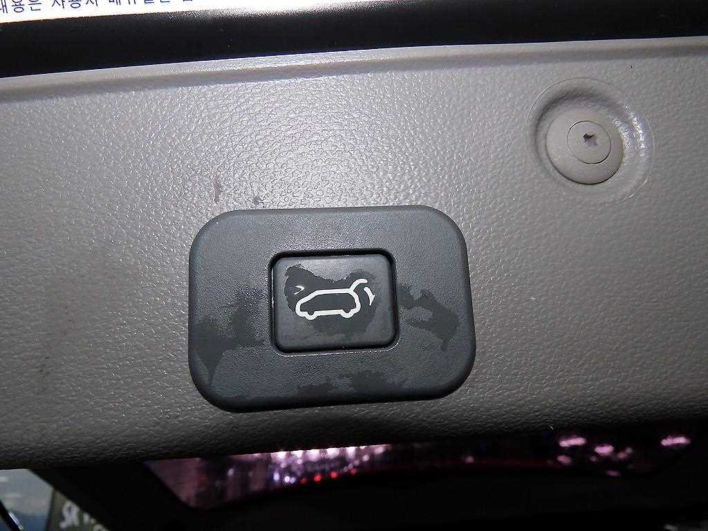 KIA Carnival 2013 Negro - Importación desde Corea - HF Imports Iquique - Foto 16