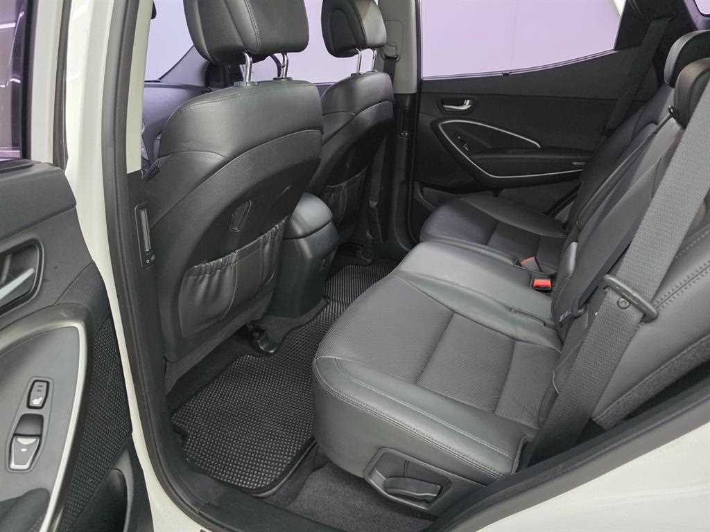 HYUNDAI Santa Fe - Vista 7