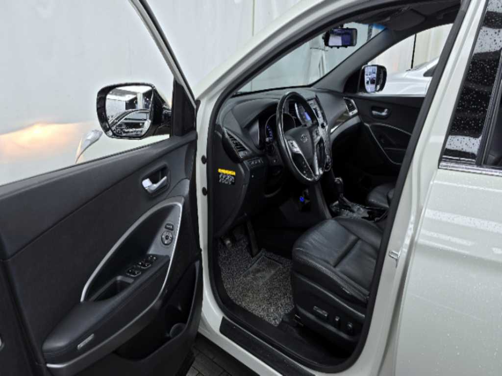 HYUNDAI Santa Fe - Vista 10