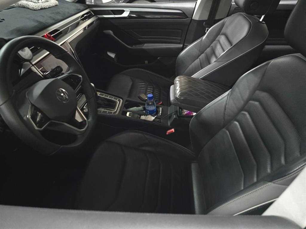 Volkswagen Arteon - Vista 8