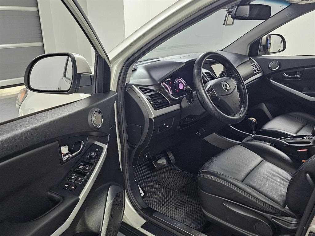 Ssangyong Korando - Vista 11