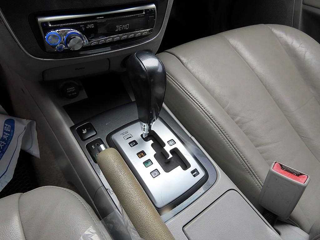 HYUNDAI Sonata - Vista 10