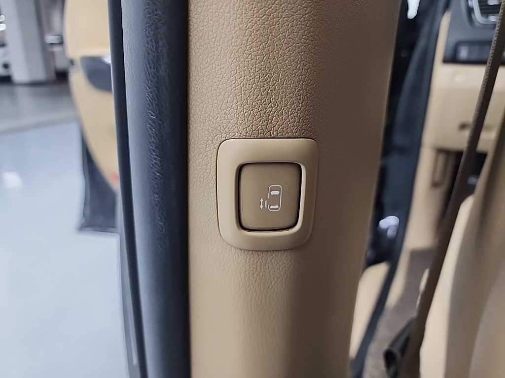 KIA Carnival 2017 Negro - Importación desde Corea - HF Imports Iquique - Foto 14