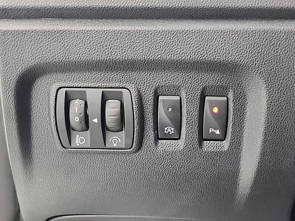 SAMSUNG QM3 2017 Blanco - Importación desde Corea - HF Imports Iquique - Foto 16