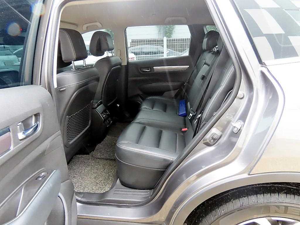 SAMSUNG QM6 - Vista 6