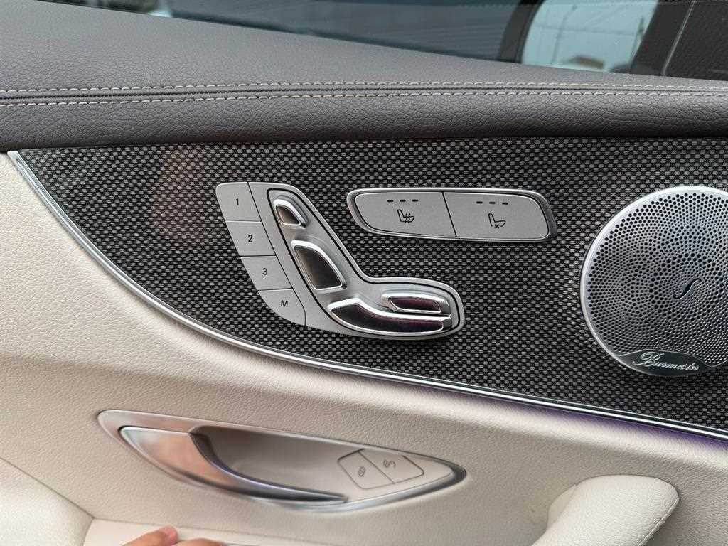 Mercedes Benz E class - Vista 7