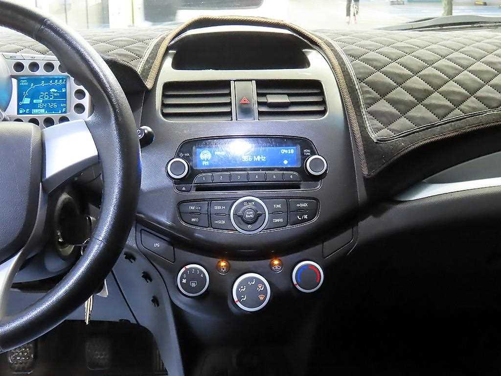 Chevrolet Spark - Vista 11