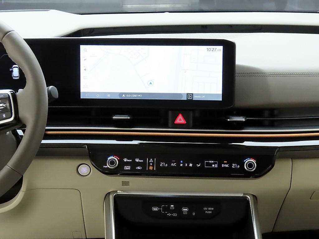 KIA Carnival - Vista 9