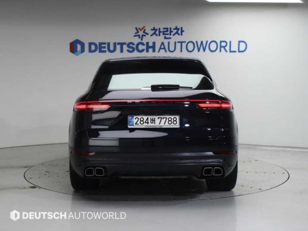 Porsche Cayenne - Vista 4