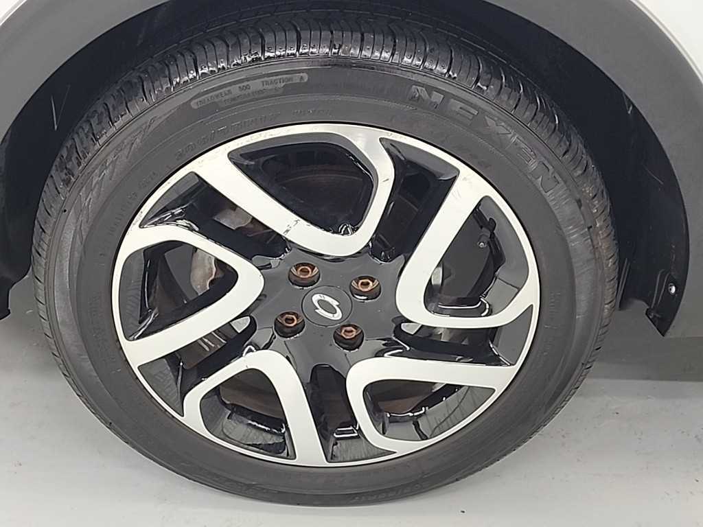 SAMSUNG QM3 2017 Blanco - Importación desde Corea - HF Imports Iquique - Foto 19