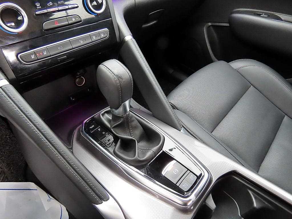 SAMSUNG QM6 - Vista 10