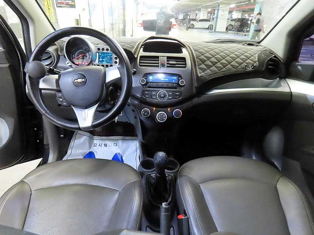 Chevrolet Spark - Vista 10