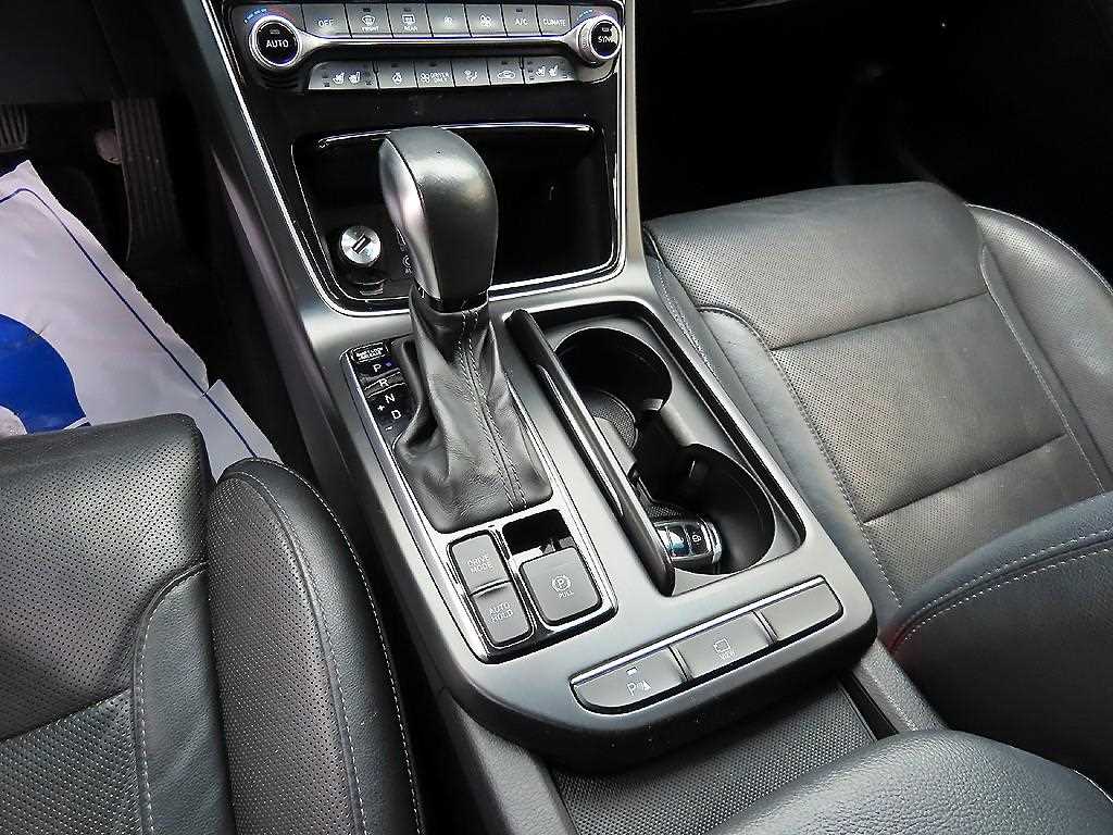 HYUNDAI Grandeur - Vista 10