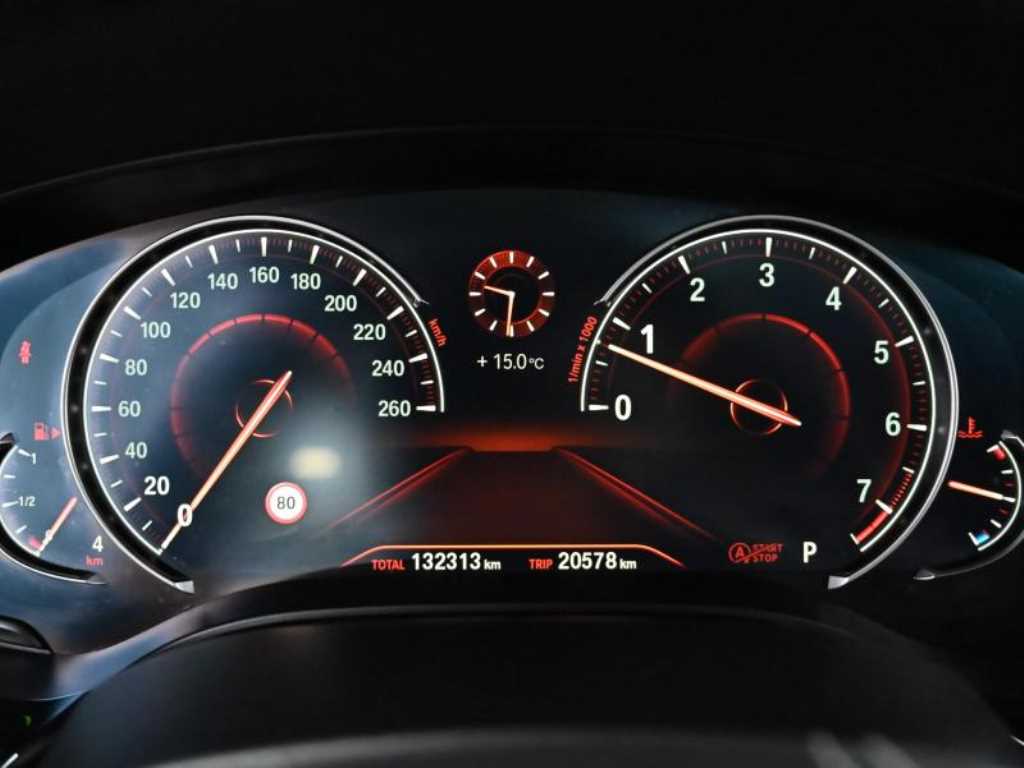 BMW 5 Series - Vista 8