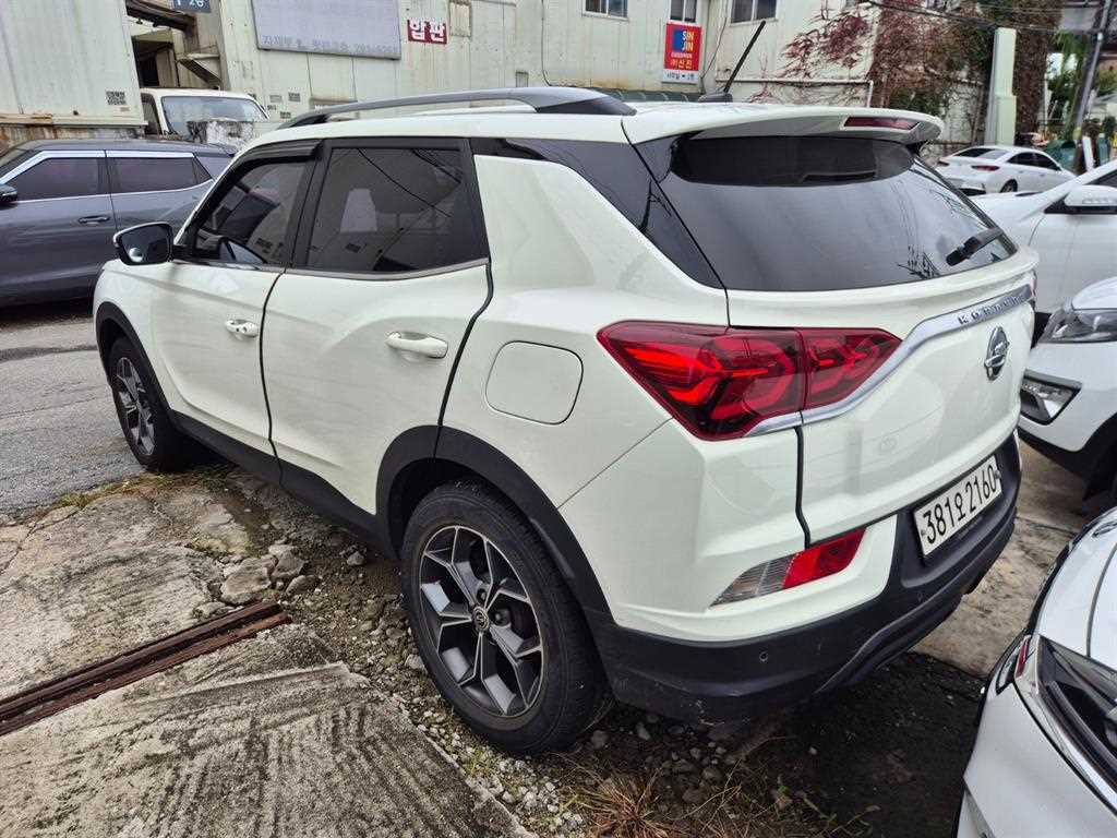 Ssangyong Korando - Vista 4