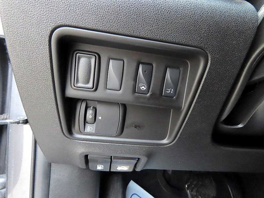 SAMSUNG QM6 - Vista 12