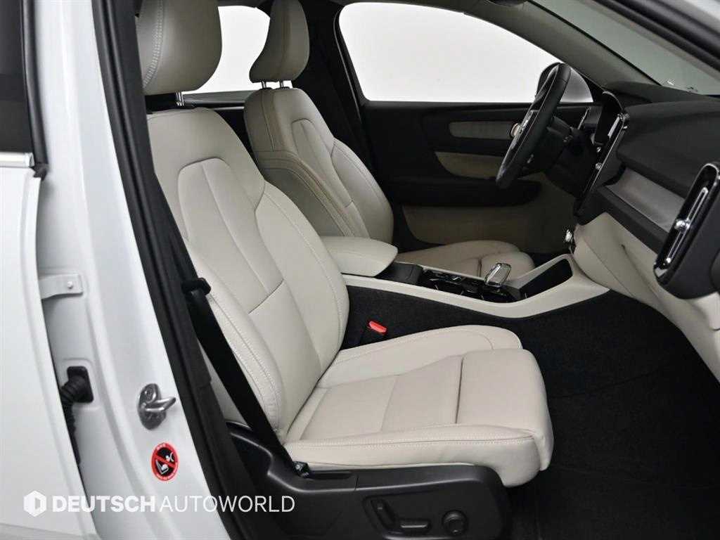 Volvo XC40 - Vista 10