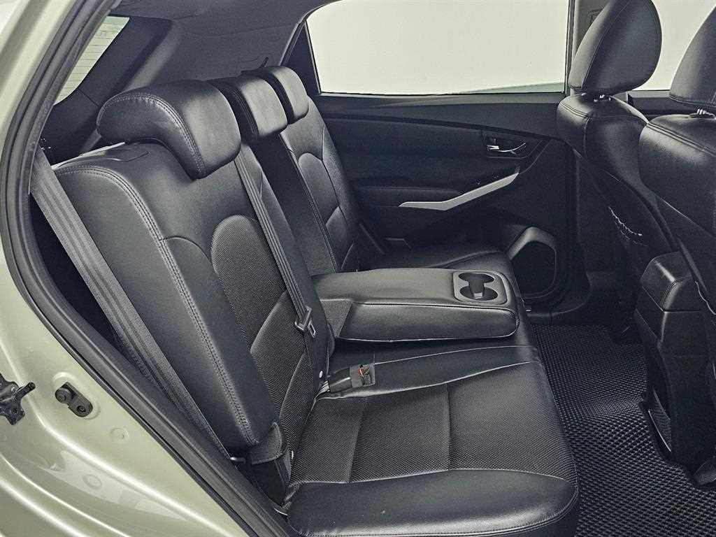 Ssangyong Korando - Vista 12