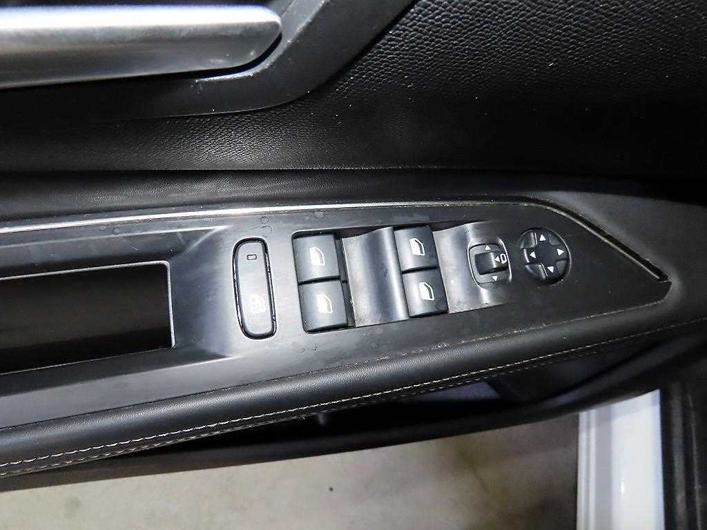 Peugeot 5008 2019 Blanco - Importación desde Corea - HF Imports Iquique - Foto 13