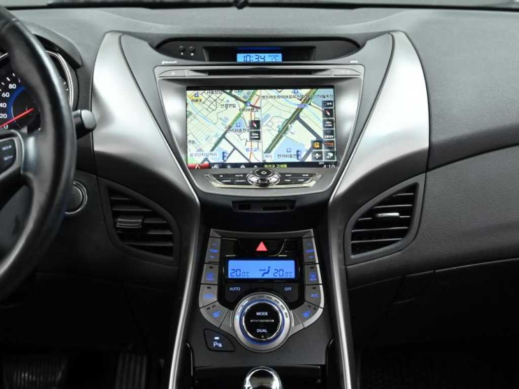 HYUNDAI Avante 2014 Gris - Importación desde Corea - HF Imports Iquique - Foto 14