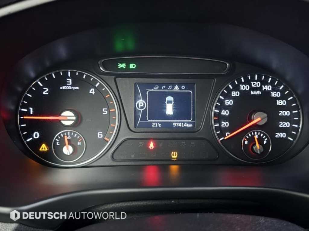 KIA Sorento - Vista 8