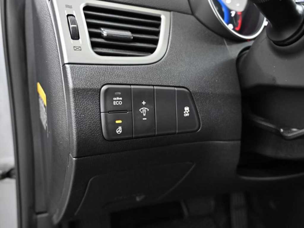 HYUNDAI Avante 2014 Gris - Importación desde Corea - HF Imports Iquique - Foto 17