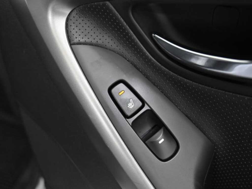 HYUNDAI Avante 2014 Gris - Importación desde Corea - HF Imports Iquique - Foto 16