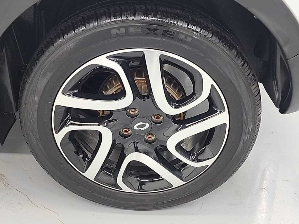 SAMSUNG QM3 2017 Blanco - Importación desde Corea - HF Imports Iquique - Foto 20