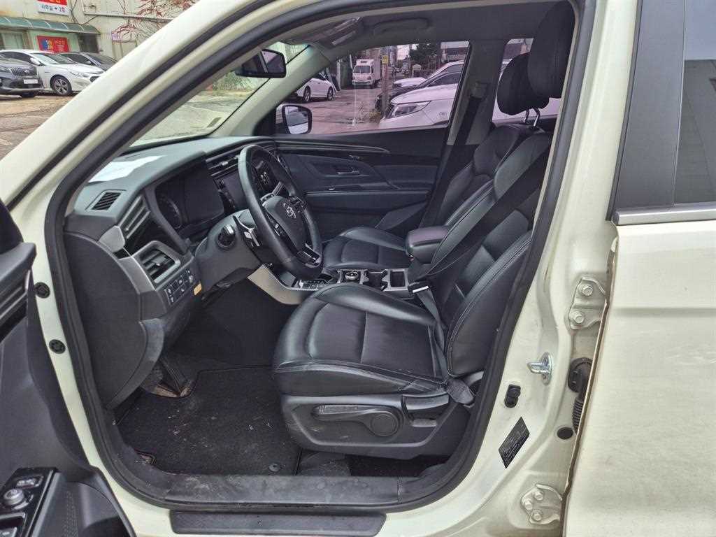 Ssangyong Korando 2021 Blanco - Importación desde Corea - HF Imports Iquique - Foto 13