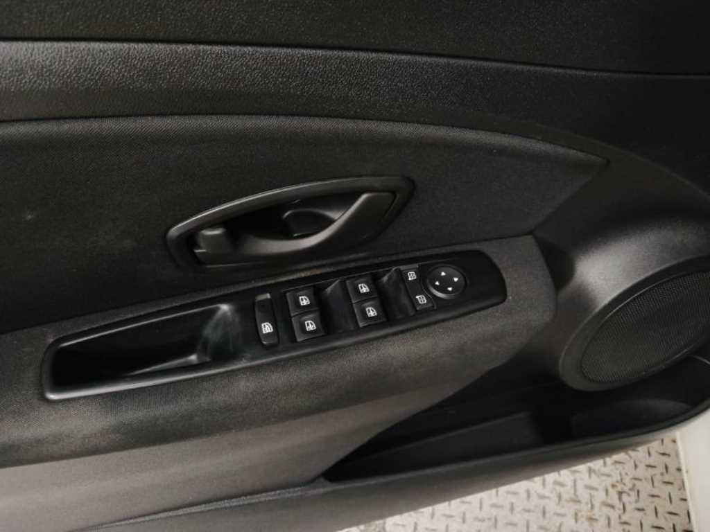 SAMSUNG SM3 - Vista 9