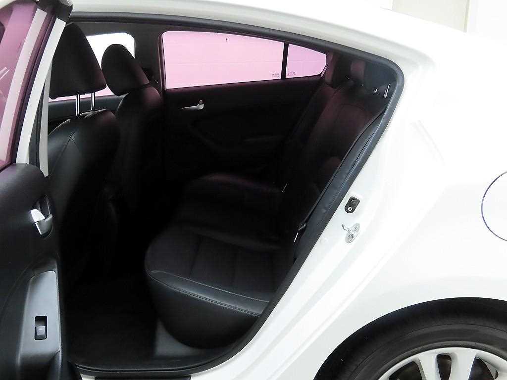 KIA K3 2016 - Importación desde Corea - HF Imports Iquique - Foto 14