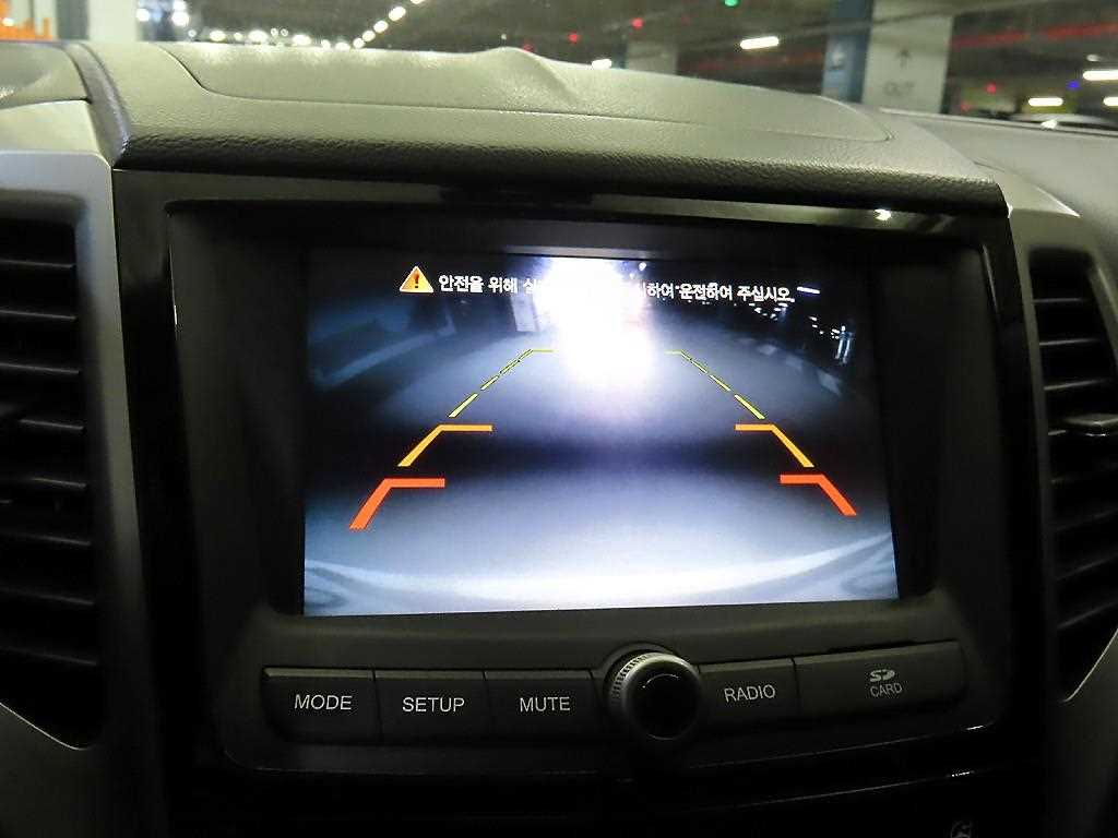 Ssangyong Tivoli 2016 Blanco - Importación desde Corea - HF Imports Iquique - Foto 13