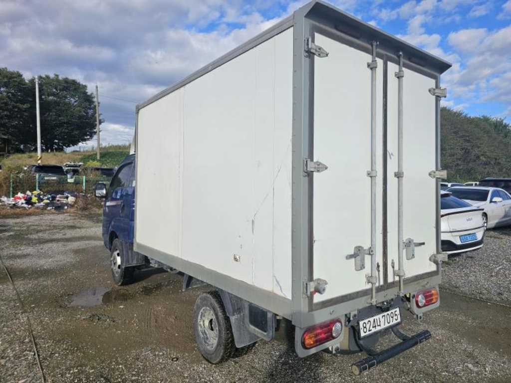 Small Truck Normal Box(High Deck) - Vista 6