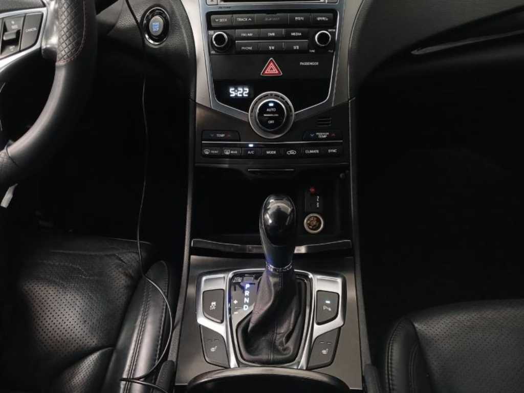 HYUNDAI Grandeur 2015 Gris - Importación desde Corea - HF Imports Iquique - Foto 15