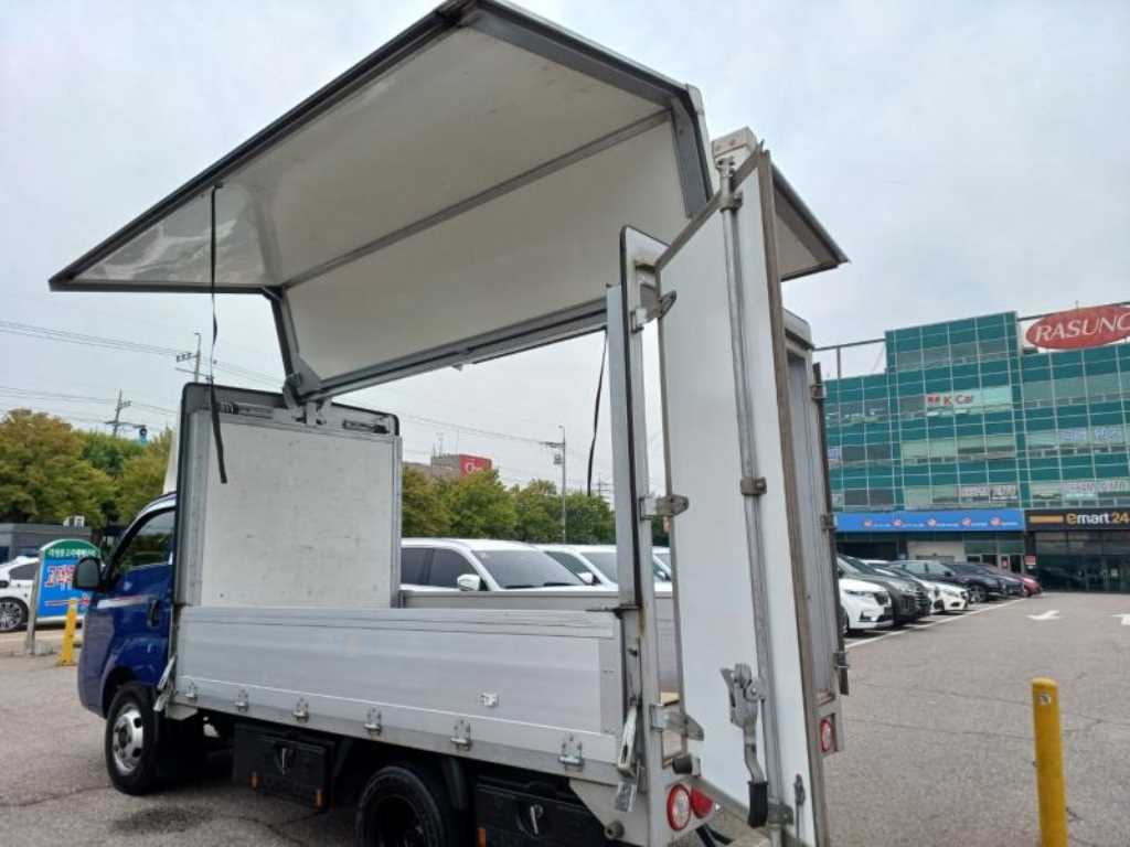 Small Truck Cargo (small) - Vista 6