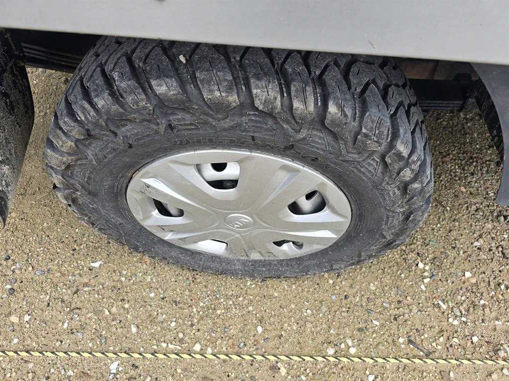 Small Truck Cargo (small) - Vista 4