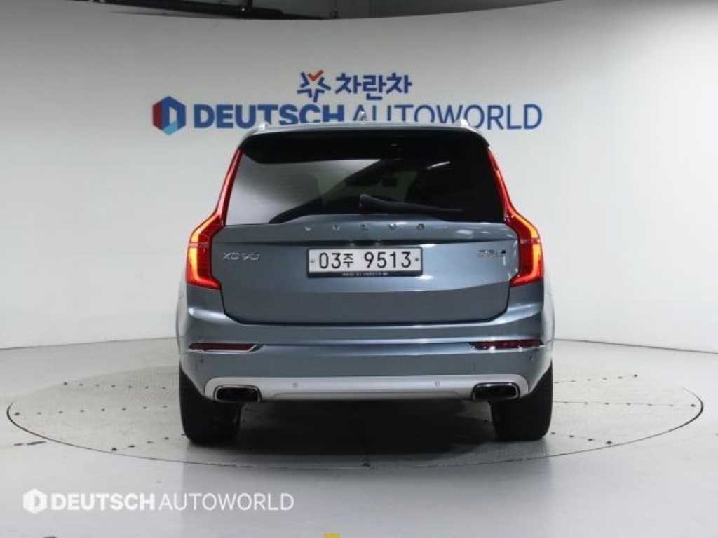 Volvo XC90 - Vista 4