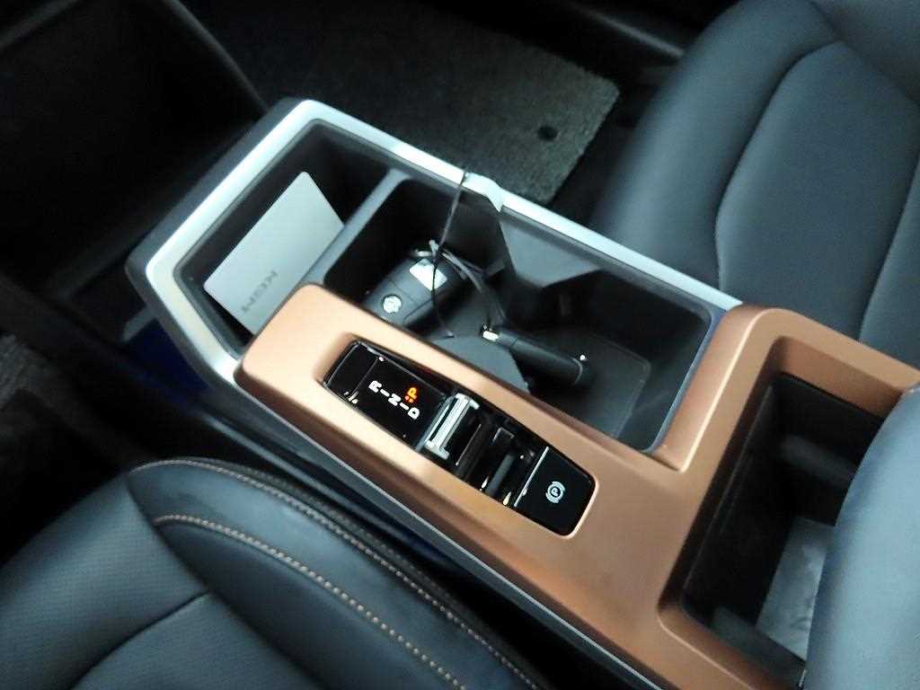 Ssangyong Torres - Vista 12