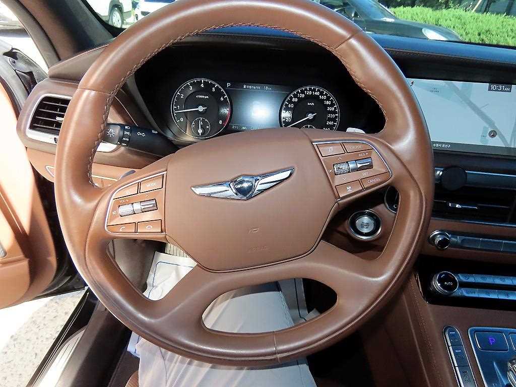 Genesis G90 - Vista 8