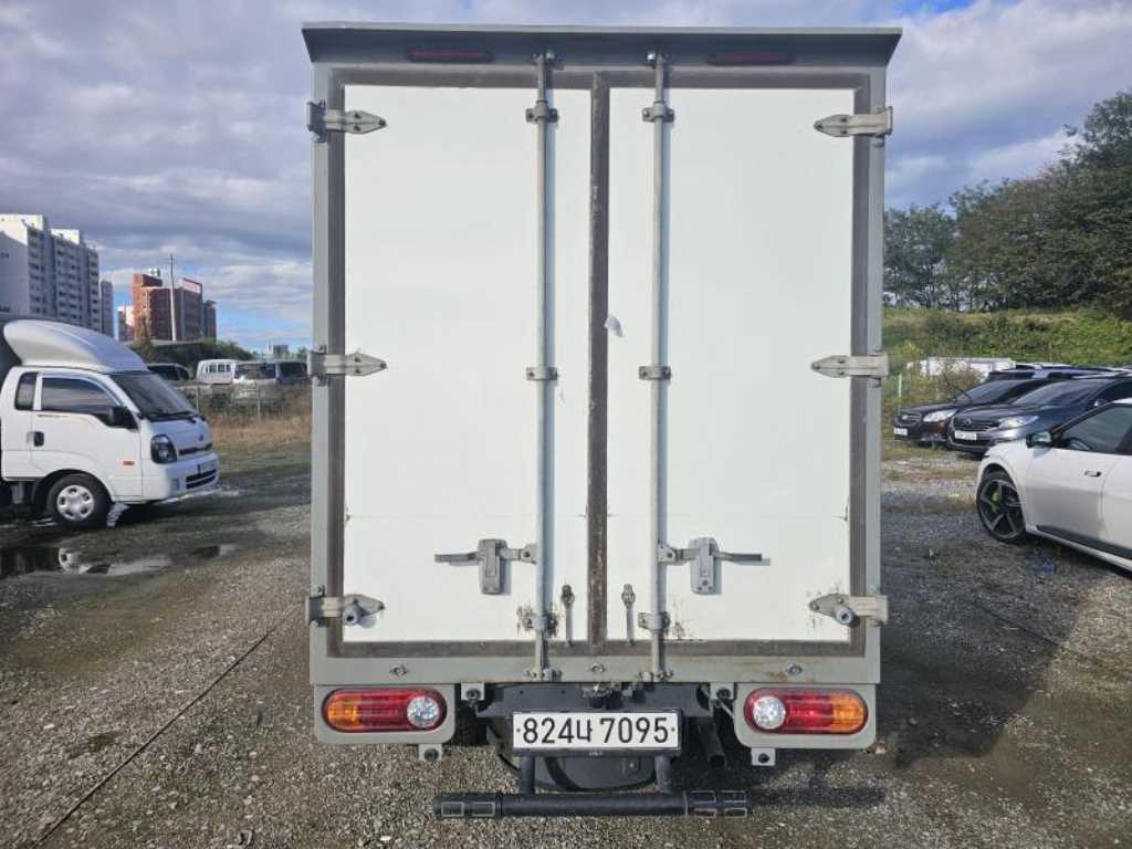 Small Truck Normal Box(High Deck) - Vista 5
