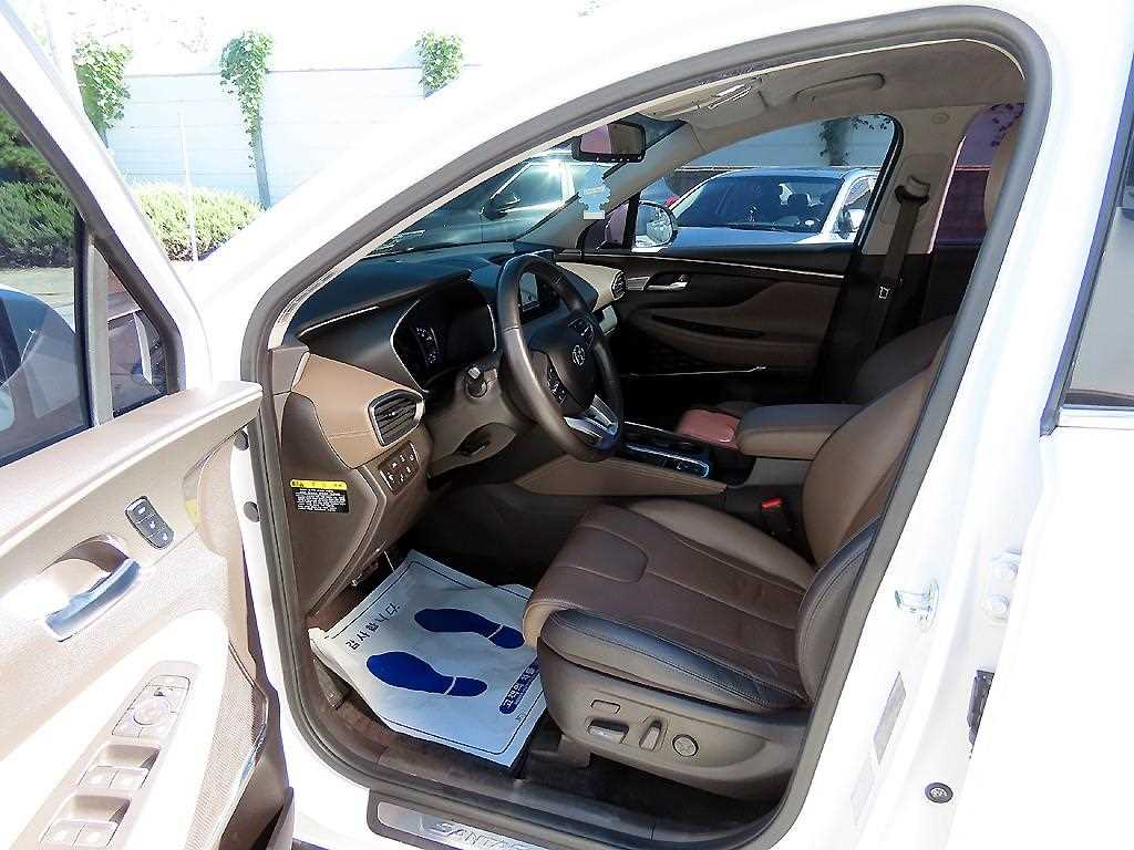 HYUNDAI Santa Fe - Vista 5