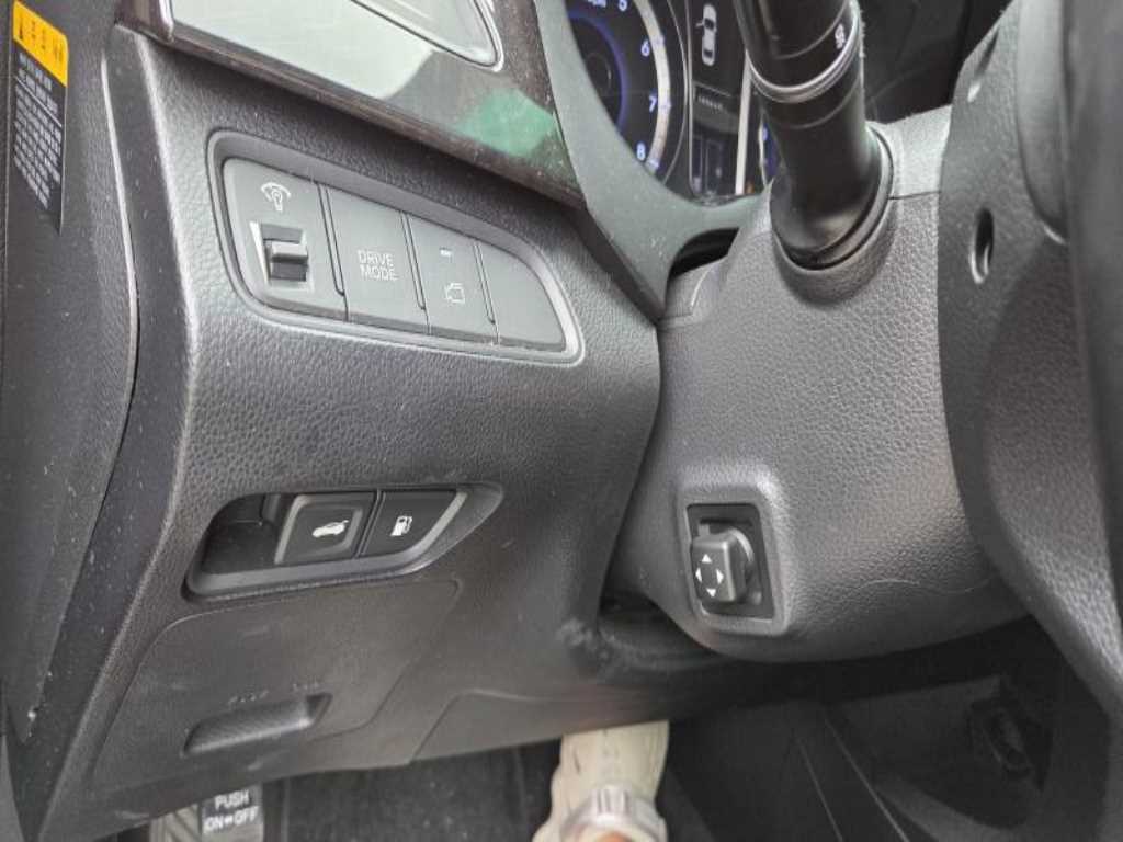 HYUNDAI Grandeur - Vista 8