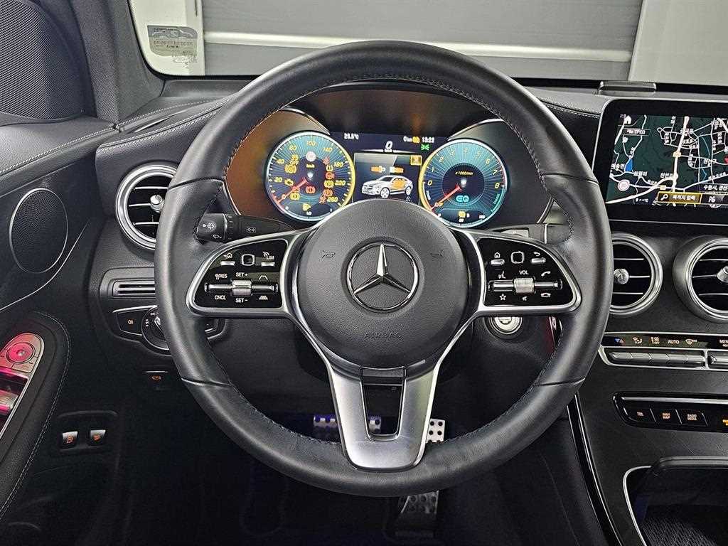 Mercedes Benz GLC Class 2023 Blanco - Importación desde Corea - HF Imports Iquique - Foto 13